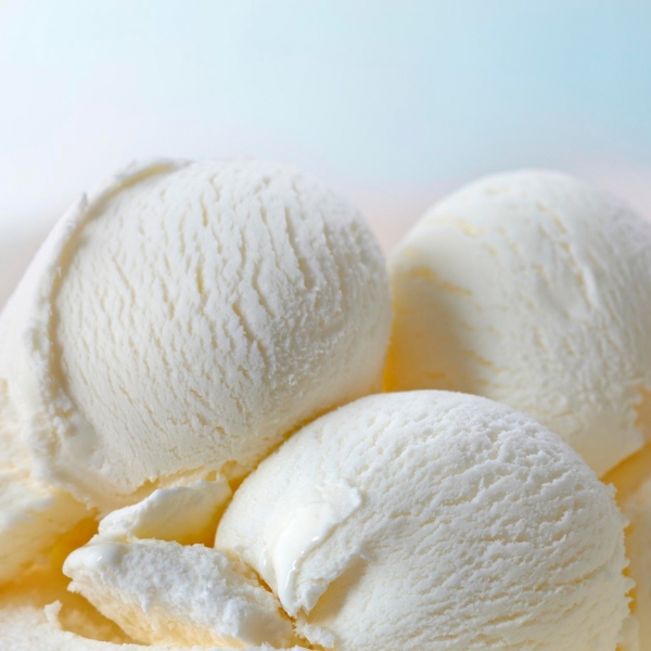 Мороженое пломбир с ароматом ванилина м.д.ж. 15% весовой